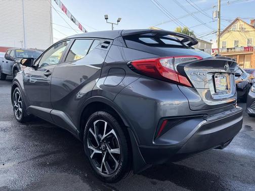 Magnetic Gray Metallic 2019 Toyota C-HR XLE