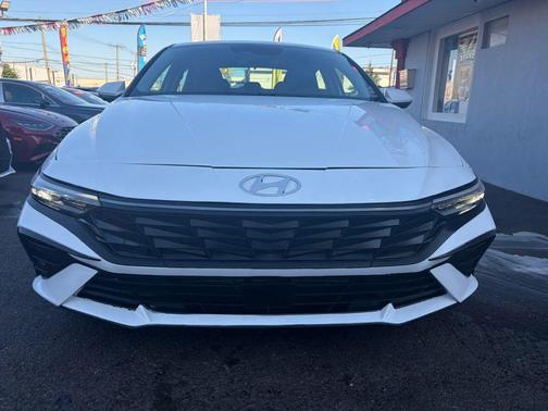 Serenity White 2025 Hyundai ELANTRA SEL