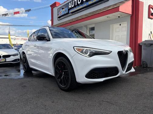 Alfa White 2020 Alfa Romeo Stelvio Ti Sport