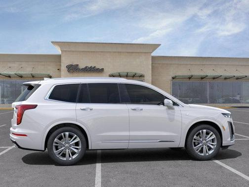 2025 Cadillac XT6 Premium Luxury FWD