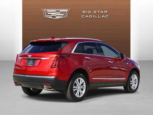 2025 Cadillac XT5 Luxury