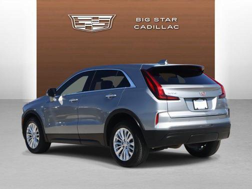 2024 Cadillac XT4 Luxury