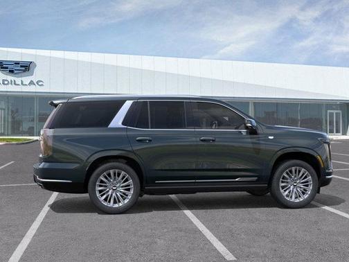 2026 Cadillac Escalade Luxury