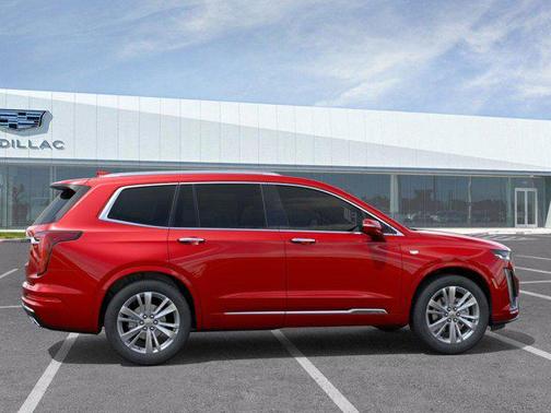 2025 Cadillac XT6 Premium Luxury FWD