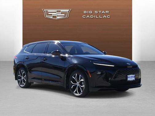 2025 Toyota Crown Signia XLE