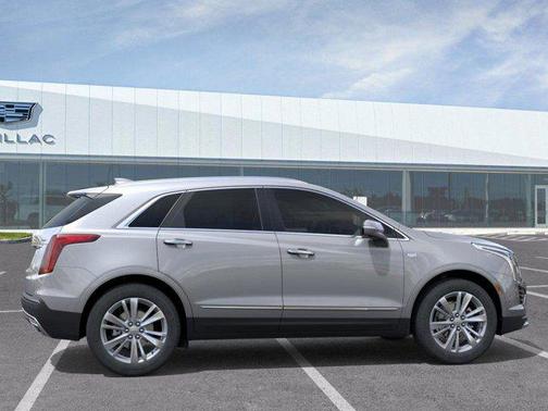Argent Silver Metallic 2026 Cadillac XT5 Premium Luxury
