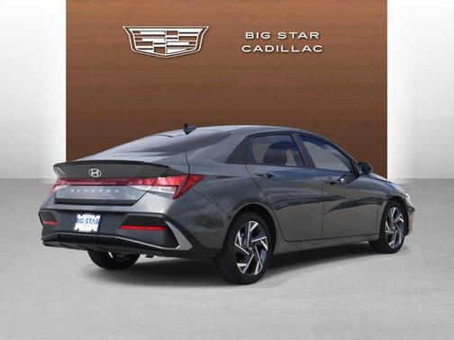 2025 Hyundai ELANTRA Sport