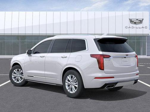 2025 Cadillac XT6 Luxury FWD
