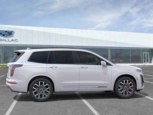 2025 Cadillac XT6 Sport AWD