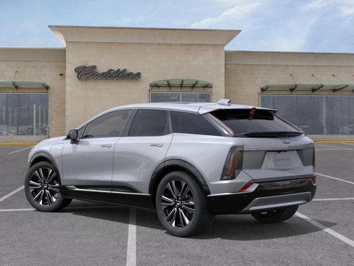 2025 Cadillac OPTIQ Luxury 2 AWD