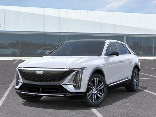 Vibrant White Tricoat 2026 Cadillac LYRIQ Luxury