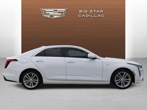 2024 Cadillac CT4 Luxury