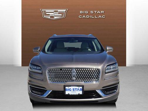 2019 Lincoln Nautilus Select