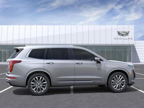 2025 Cadillac XT6 Premium Luxury FWD
