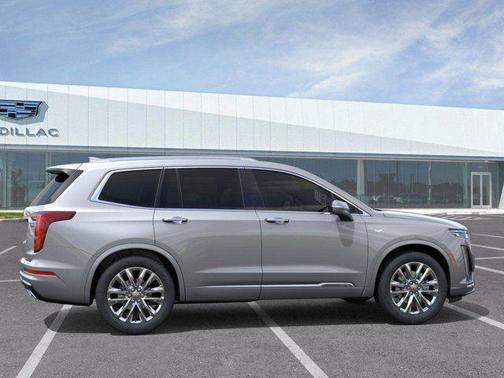 2025 Cadillac XT6 Premium Luxury FWD