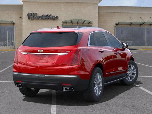 2025 Cadillac XT5 Luxury