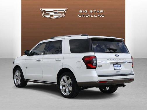 Star White Metallic Tri-Coat 2024 Ford Expedition King Ranch