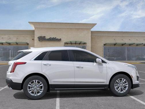 2025 Cadillac XT5 Luxury