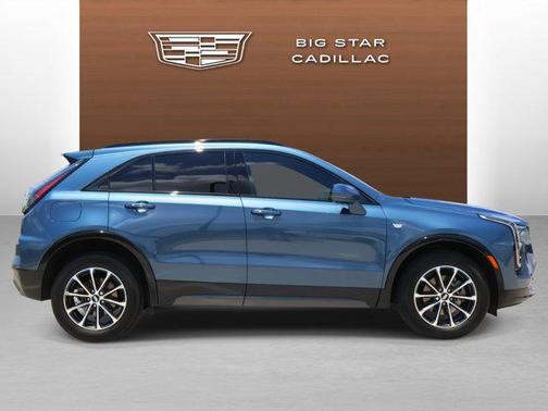 2024 Cadillac XT4 Sport
