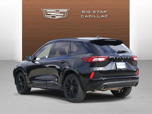 2023 Ford Escape ST-Line Elite