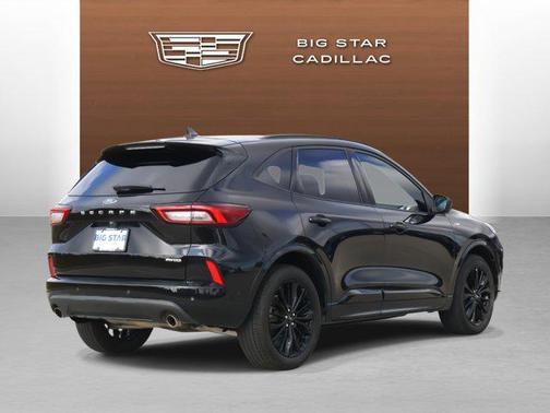 2023 Ford Escape ST-Line Elite