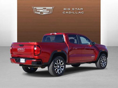 2024 GMC Canyon AT4