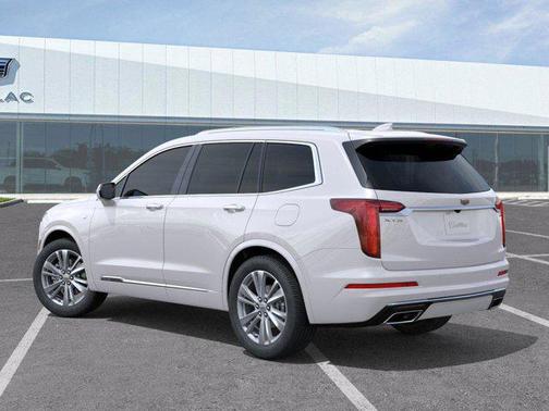 2025 Cadillac XT6 Premium Luxury FWD