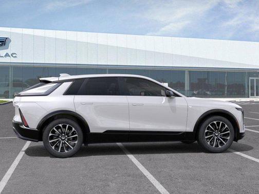 2025 Cadillac LYRIQ Sport