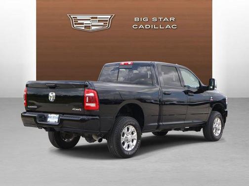 2024 RAM 2500 Laramie Crew Cab 4x4 6'4' Box