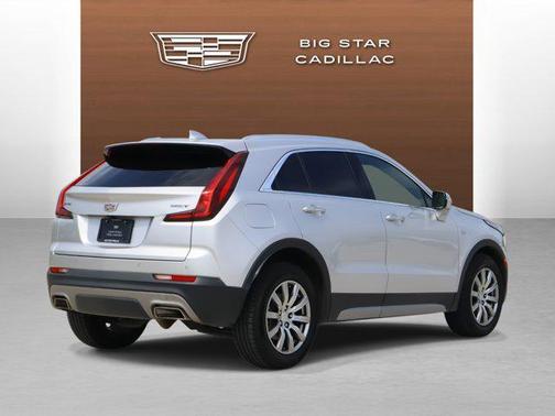 2022 Cadillac XT4 Premium Luxury