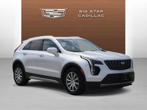2022 Cadillac XT4 Premium Luxury