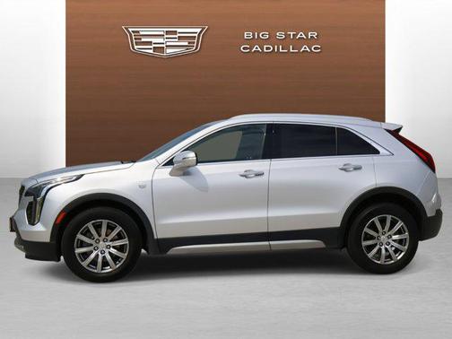 2022 Cadillac XT4 Premium Luxury