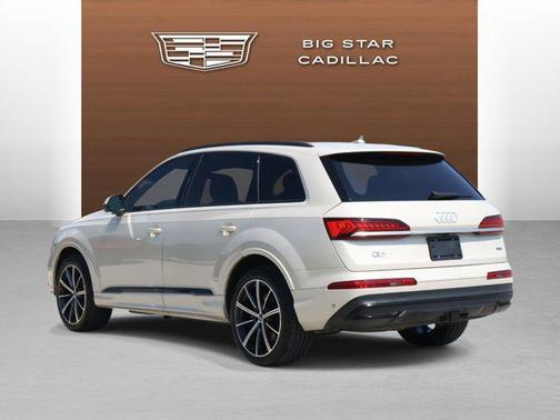 2020 Audi Q7 55 Premium Plus