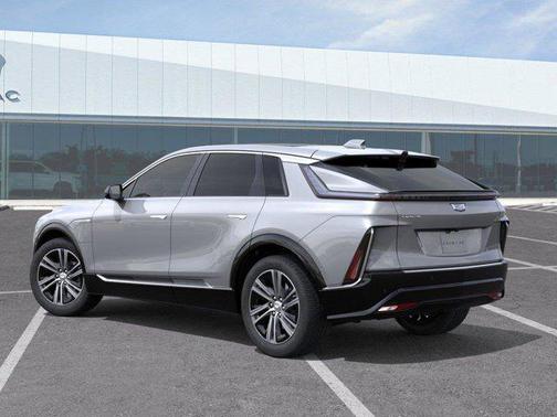Argent Silver Metallic 2026 Cadillac LYRIQ Luxury