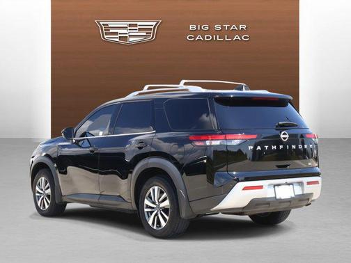 2024 Nissan Pathfinder SL FWD