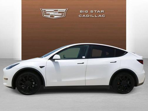 2021 Tesla Model Y Standard Range Rear-Wheel Drive