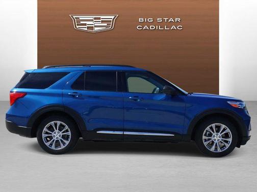 Atlas Blue Metallic 2020 Ford Explorer XLT