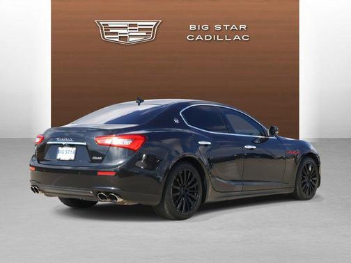 2017 Maserati Ghibli Base