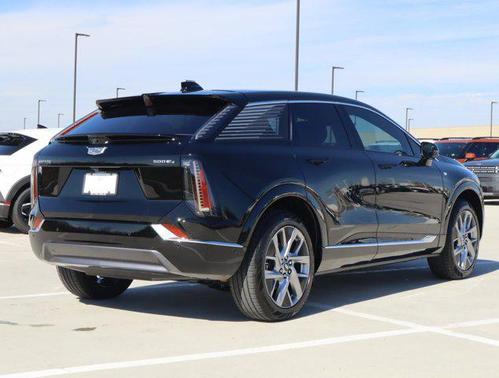 2025 Cadillac OPTIQ Luxury