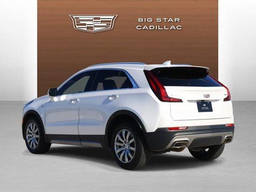 2022 Cadillac XT4 Premium Luxury