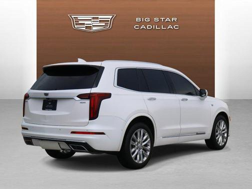 2024 Cadillac XT6 Premium Luxury FWD