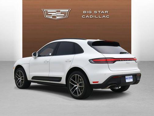 2024 Porsche Macan Base