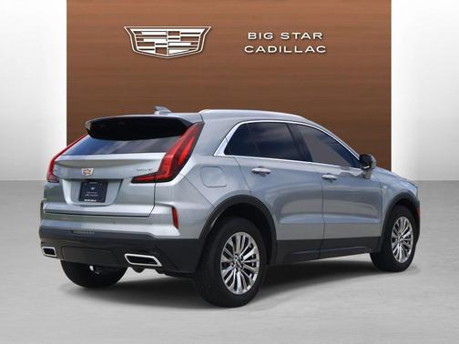 Argent Silver Metallic 2025 Cadillac XT4 Premium Luxury