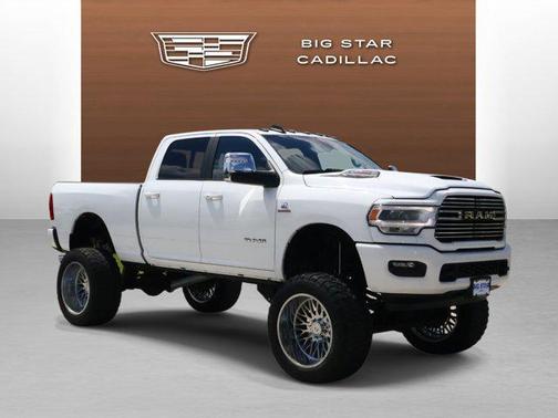 Bright White Clearcoat 2023 RAM 2500 Laramie Crew Cab 4x4 6'4' Box