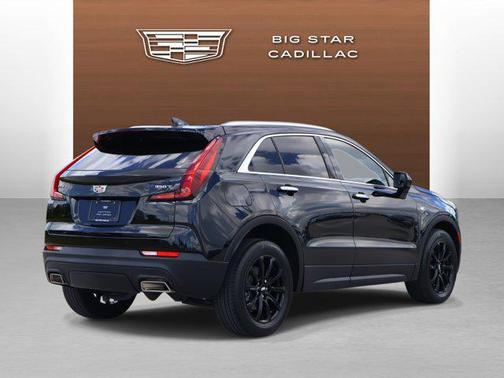 2022 Cadillac XT4 Luxury