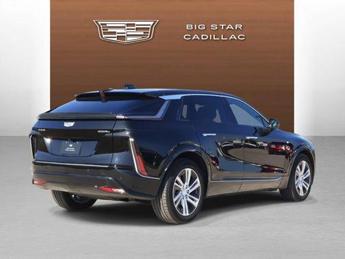 2024 Cadillac LYRIQ Tech