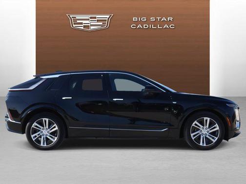 2024 Cadillac LYRIQ Tech