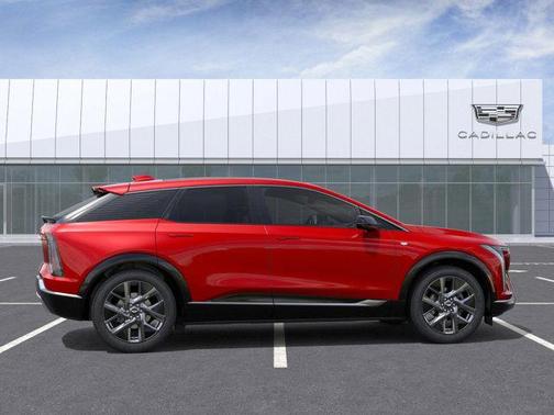 2025 Cadillac OPTIQ Luxury 1 AWD