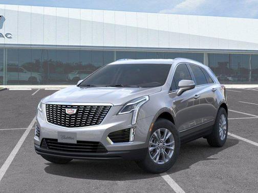 Argent Silver Metallic 2026 Cadillac XT5 Luxury
