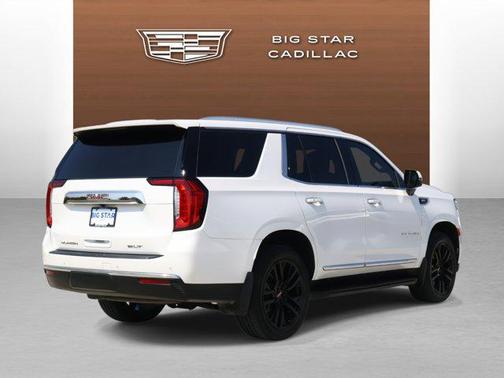 2022 GMC Yukon SLT